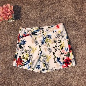 White House|Black Market